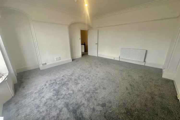 3 Double Bedroom Apartment Earls Colne High Street