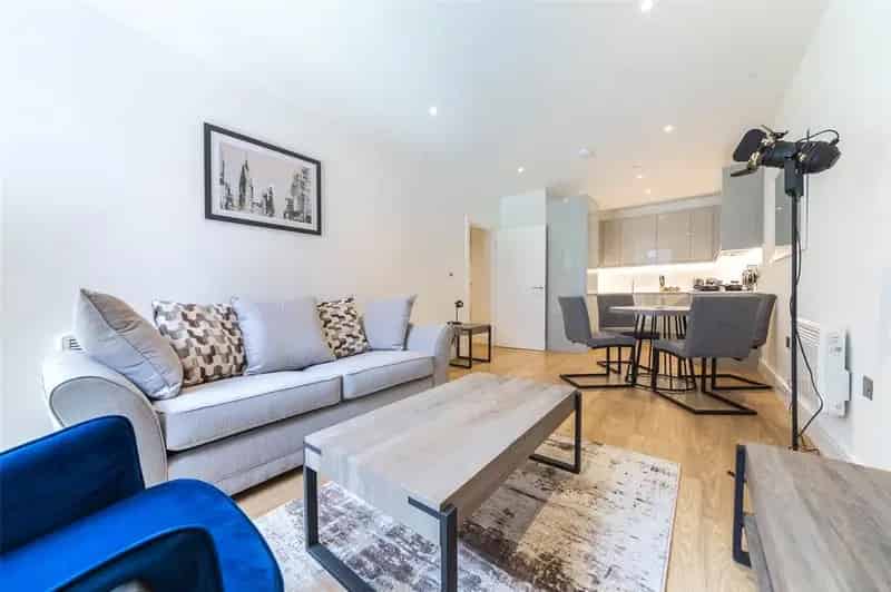 2 Bedroom Apartment Birmingham City Centre Luxury Apartment for Rent