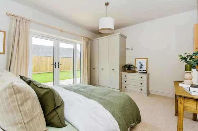 Executive Gated Development Mansfield Bungalows Maisonettes Apartments