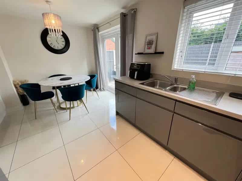 3 Bedroom House For Sale Near Old Quarter