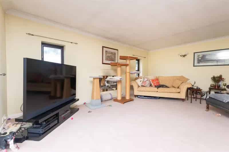 3 Bedroom Detached Bungalow For Sale Nightingale Lane Sevenoaks