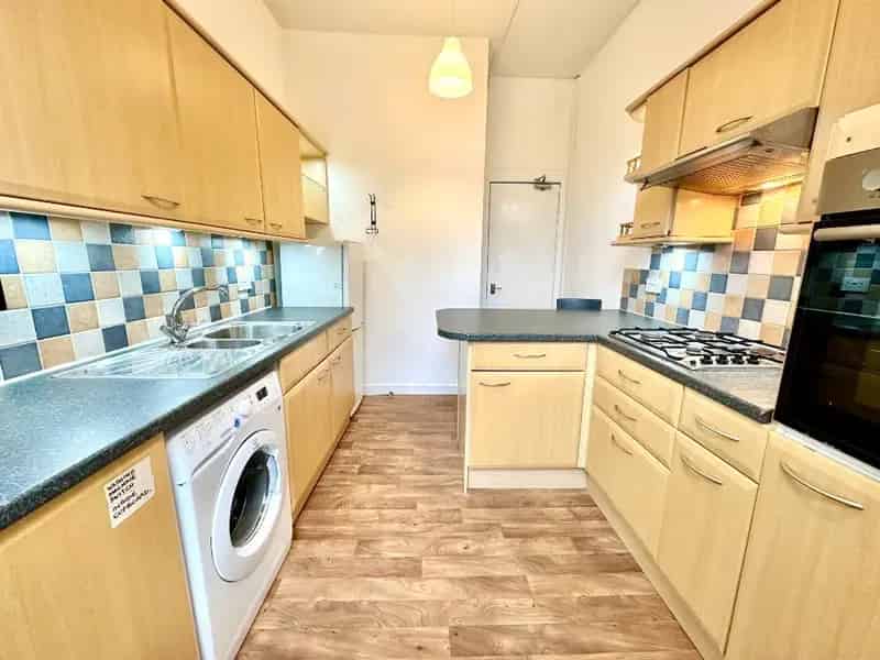 2 Bedroom Flat to Rent in Kelvinbridge Glasgow