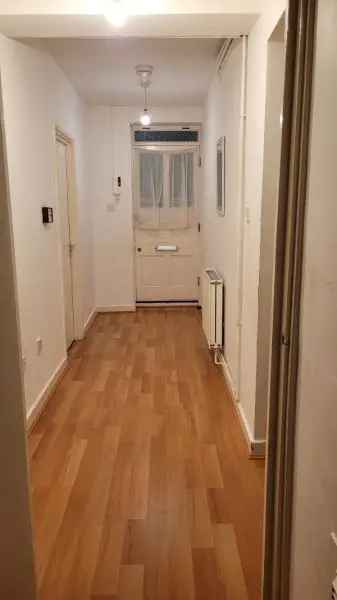 Flat For Rent in London, England