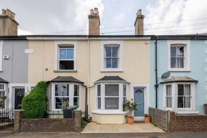 2 Bed Victorian Terrace House for Sale Earlswood