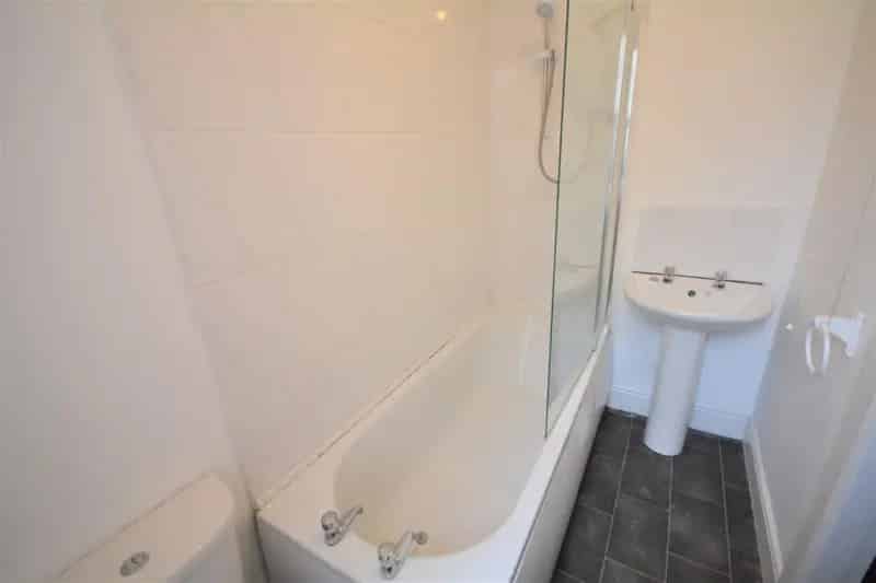 2 bedroom House
 For Sale