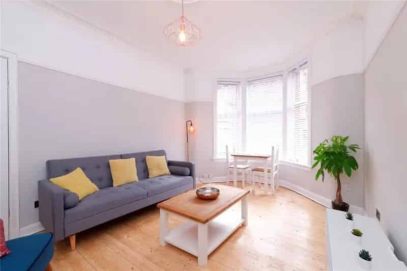 1 Bedroom Apartment to Rent in Thornwood