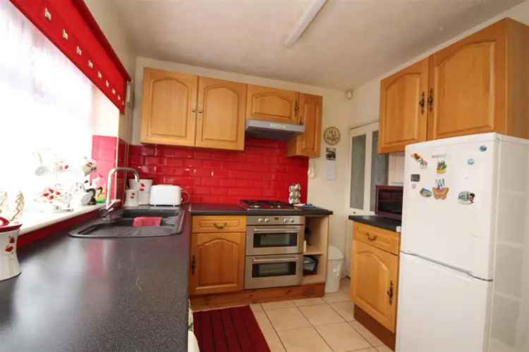 2 Bedroom Terraced House to Rent Immediately