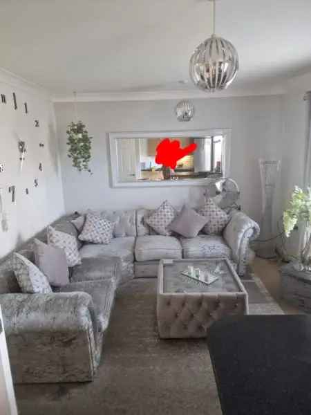 Flat For Rent in Thanet, England