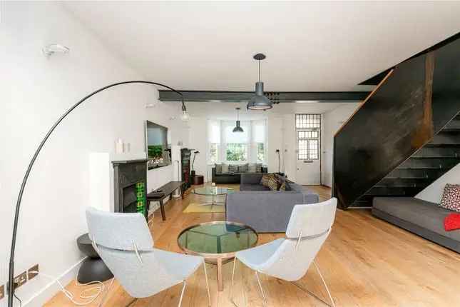 Detached house to rent in Oxford Gardens, Notting Hill, London W10