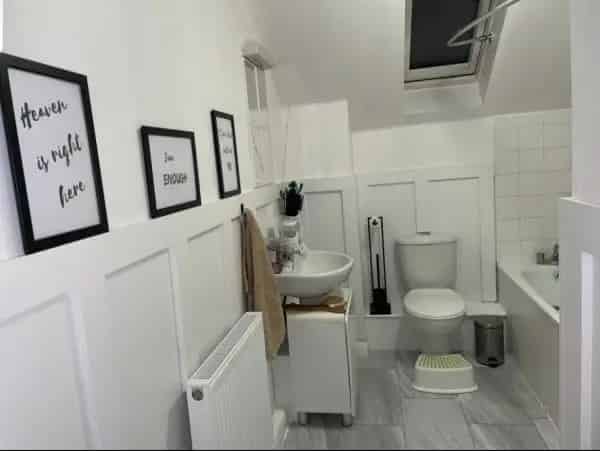 Top Floor Flat in Erith Secure Parking