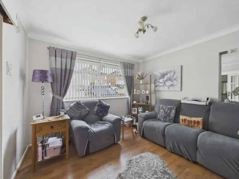 3 Bedroom House For Sale in Whiston