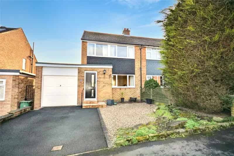 House For Sale , Leeds, England