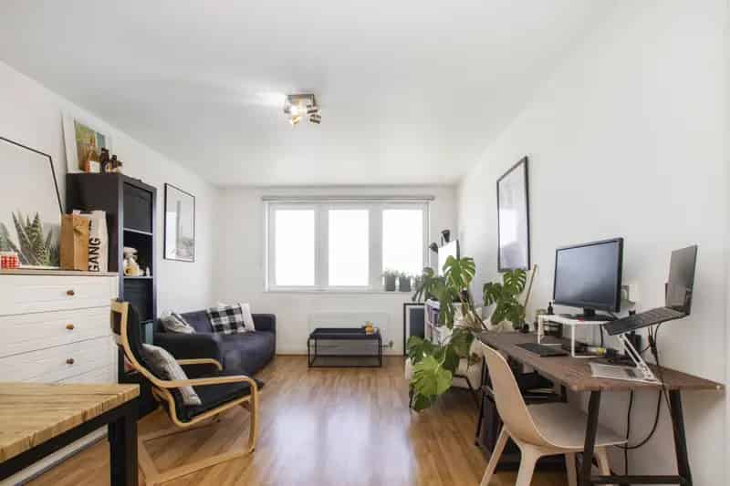 1 Bedroom Apartment Dalston Chain Free Modern Kitchen