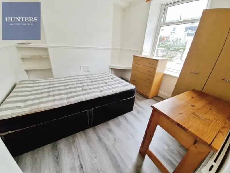 3 Bed Terraced House For Sale - HMO Potential