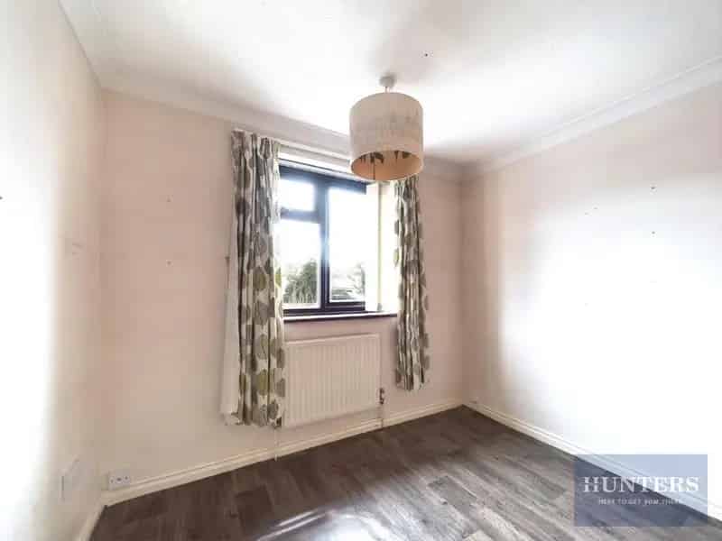 4 Bed House for Sale in Central Leckhampton