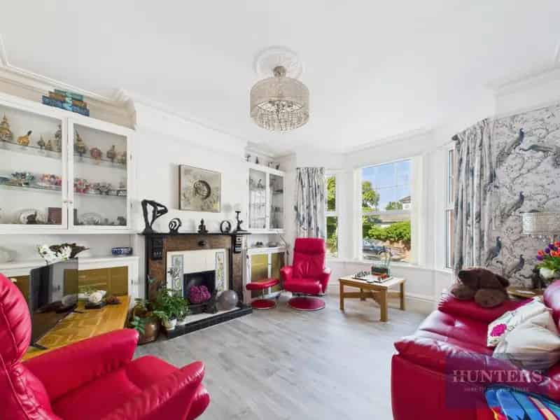 3 Bedroom Victorian House For Sale