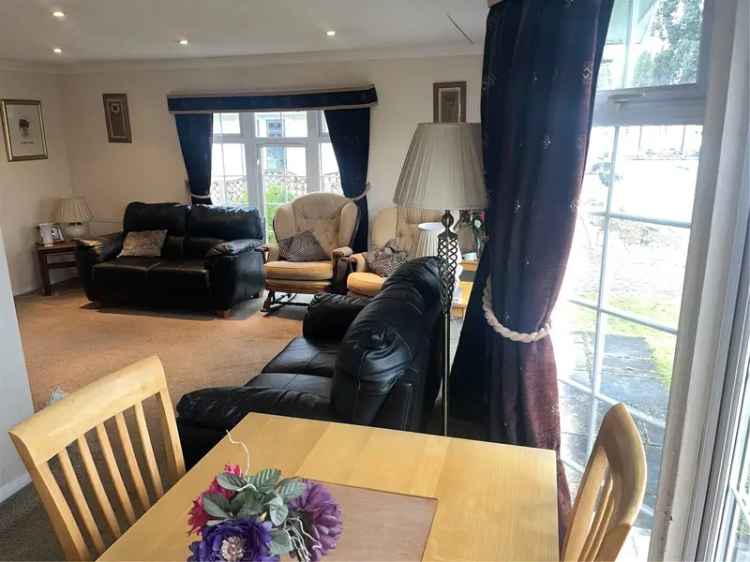 Two-Bedroom Park Home in Croft Park Mobberley