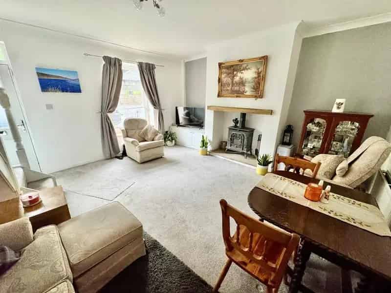 2 Bedroom Mid Terrace House for Sale Bacup Lancashire