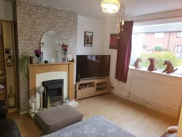 3 Bed Semi Detached House Penwortham Lancashire