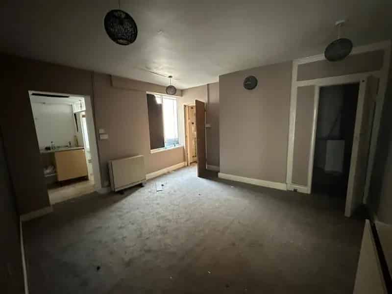 Gainsborough Town Centre Redevelopment Opportunity 3 Floor Property Auction