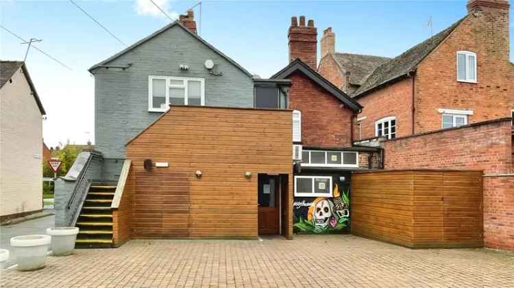 4 Bedroom Detached House Eccleshall Staffordshire