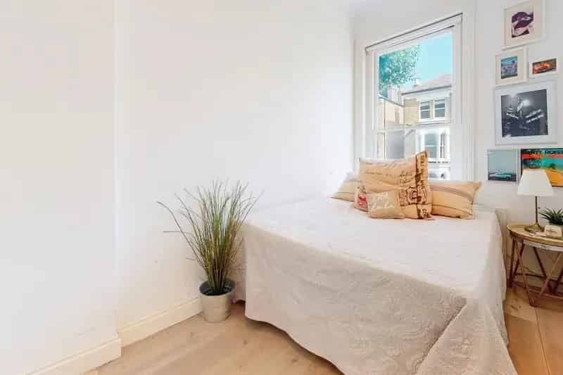 2 Double Bedroom Apartment Cromwell Grove Shepherds Bush