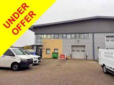 Modern Industrial Warehouse Unit For Lease June 2025