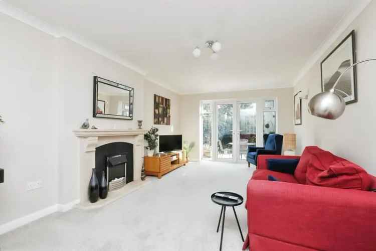 Elegant 4-Bedroom Detached Family Home with Double Garage