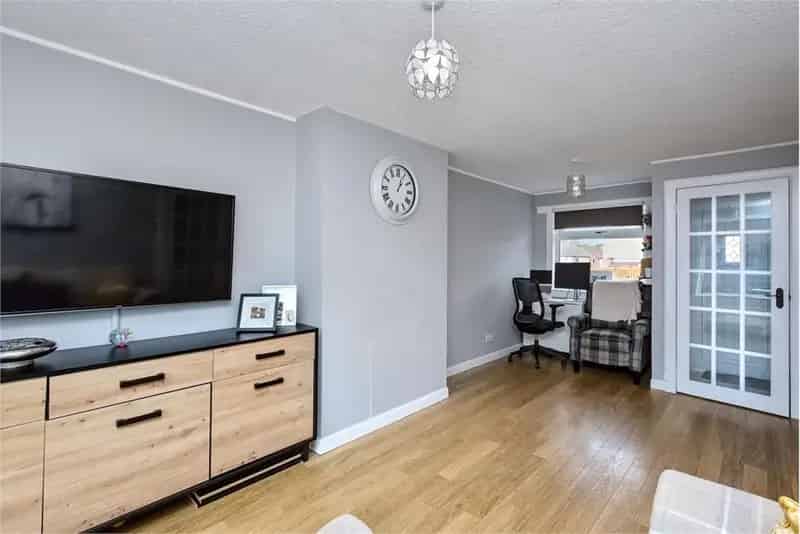 2 Bed House Currie Edinburgh Modern Mid Terraced Home