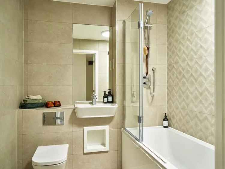 2 Bedroom Coach House for Rent - Modern & Eco-Friendly