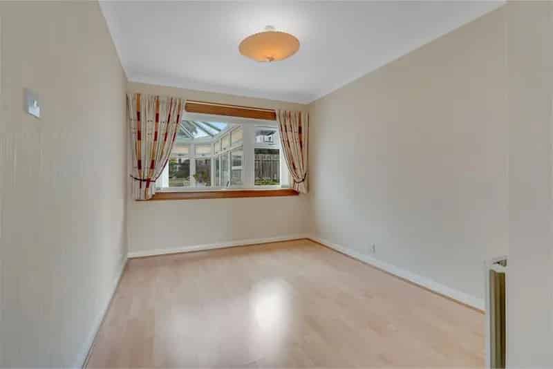 3 Bed Semi-Detached House Corstorphine 2 Reception Rooms