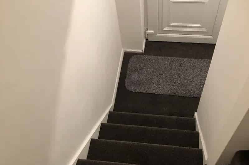Spacious First Floor Maisonette Near Enfield Chase Station