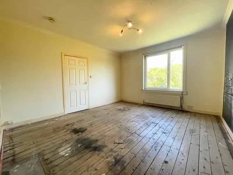 2 Bedroom Flat for Sale in Coylton