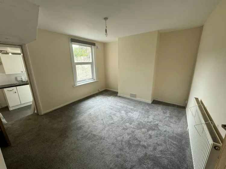 Flat For Rent in Norfolk Road, Thanet, England