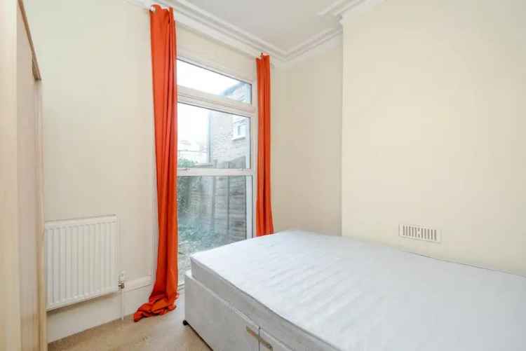 2 Bed Flat Near Northern Line Tooting