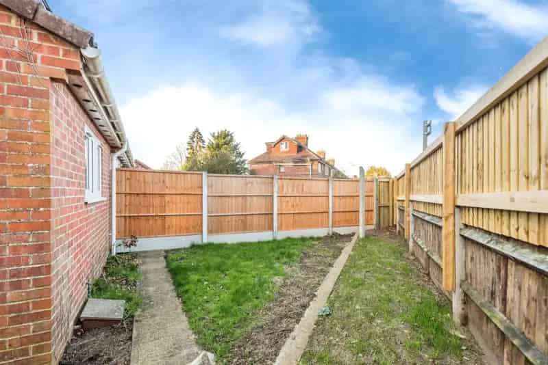3 Bed End Terrace House Near Brookes University