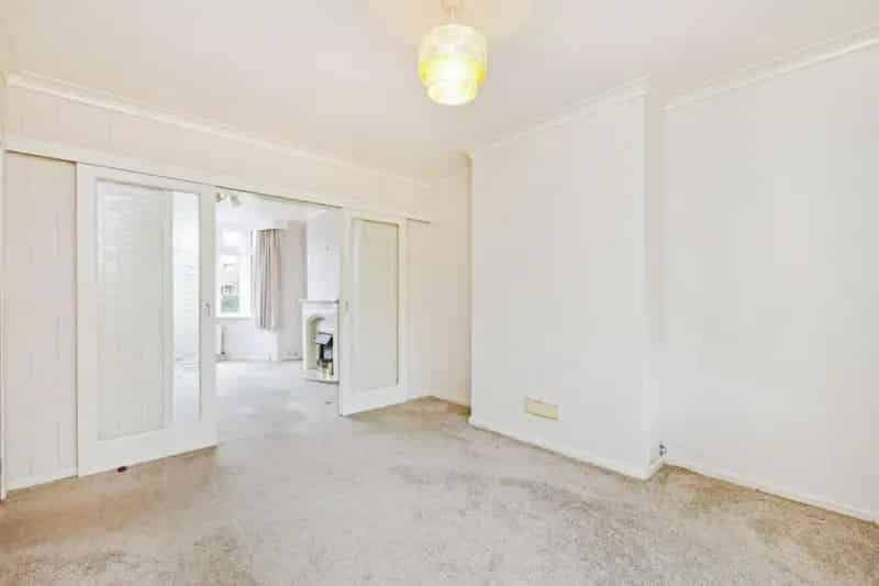 3 Bed Semi-Detached House For Sale