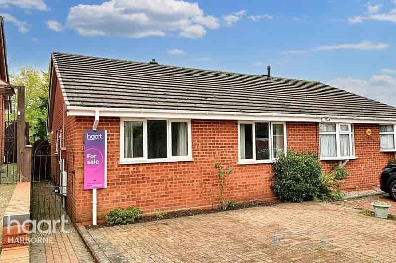 2 Bedroom Semi-Detached Bungalow for Sale