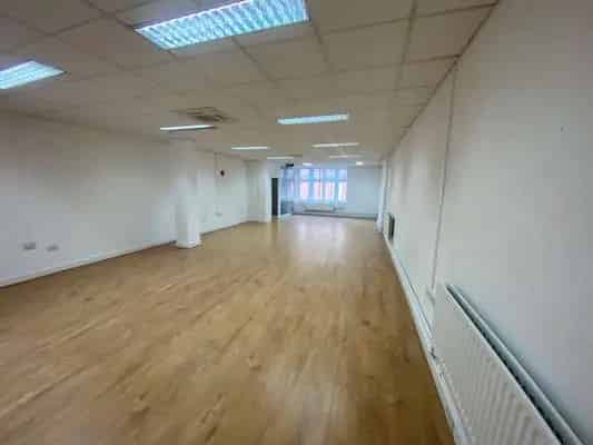First Floor West Suite, 25-27 George Street, Oxford, OX1 2AU | Property to rent | Savills