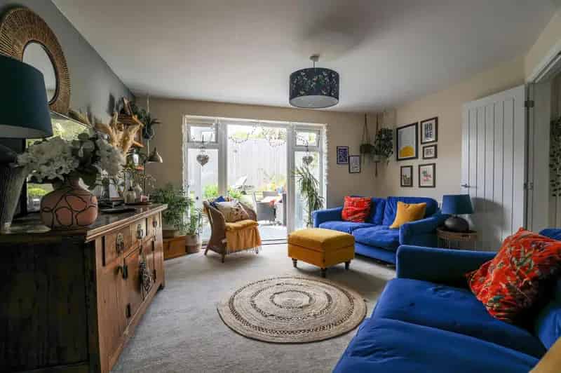 4-5 Bedroom Family Home Near Truro Hospital and Schools
