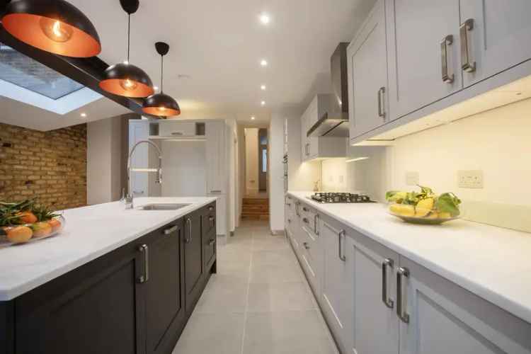 5 Bedroom Victorian House  - Refurbished and Extended