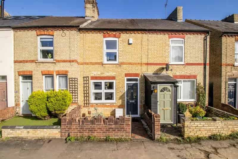 3 Bedroom Terraced House for Sale in Cambridge