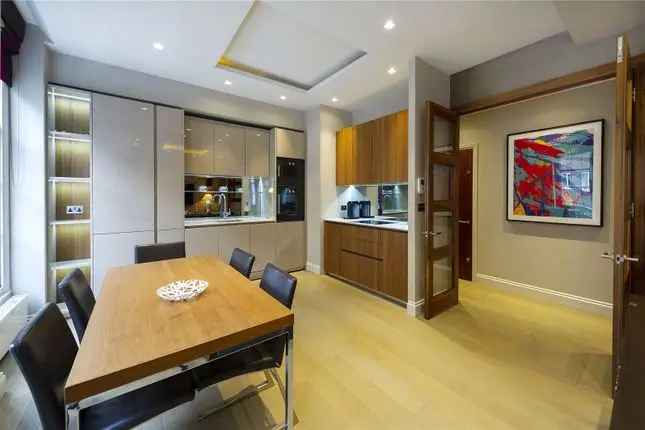 Flat for sale in Fitzroy Street, London W1T