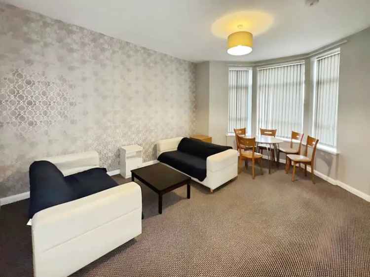 2 Bedroom Flat to Rent Blackpool Lancashire FY4