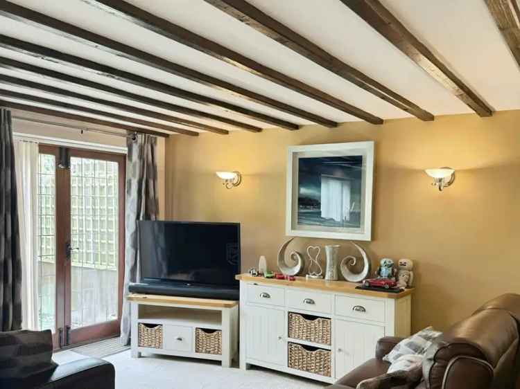 2-Bed Barn Conversion Near Stratford-upon-Avon