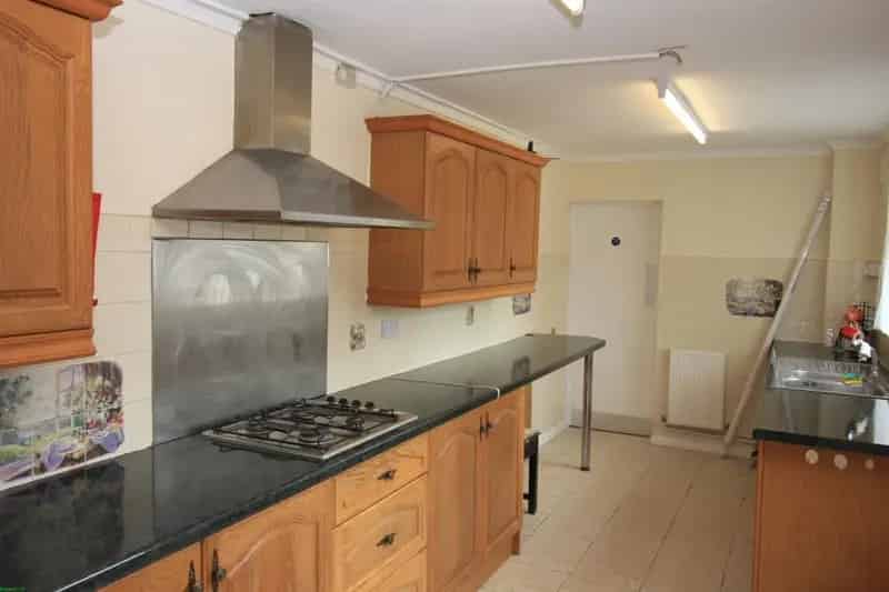 6 Bedroom Student House to Rent in Coventry