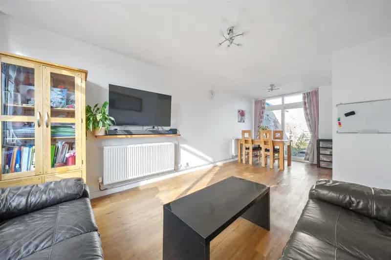 2 Bedroom Terraced Bungalow for Sale in Devon Park