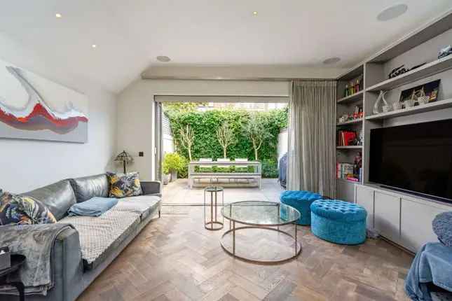 Beautiful Hurlingham Maisonette with Garden and Park Views