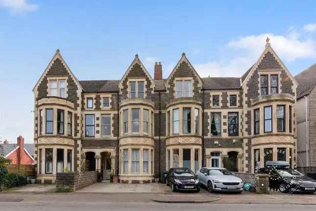 Spacious Victorian Townhouse For Sale in Canton Cardiff