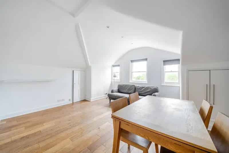 Bright Modern One Bedroom Apartment near Swiss Cottage